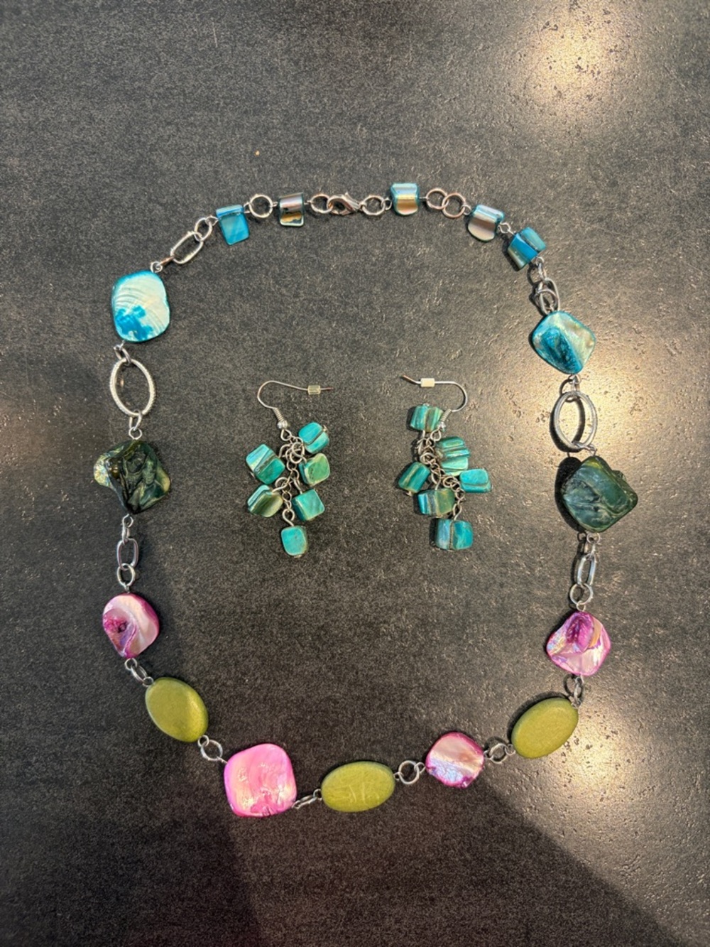 Vintage Shell Bead Necklace & Earrings Set - Women Jewelry